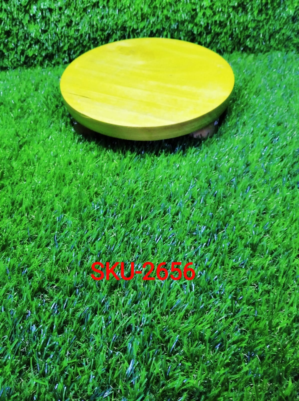 Versatile round patala for rolling dough and other culinary applications Versatile round patala for rolling dough and other culinary applications